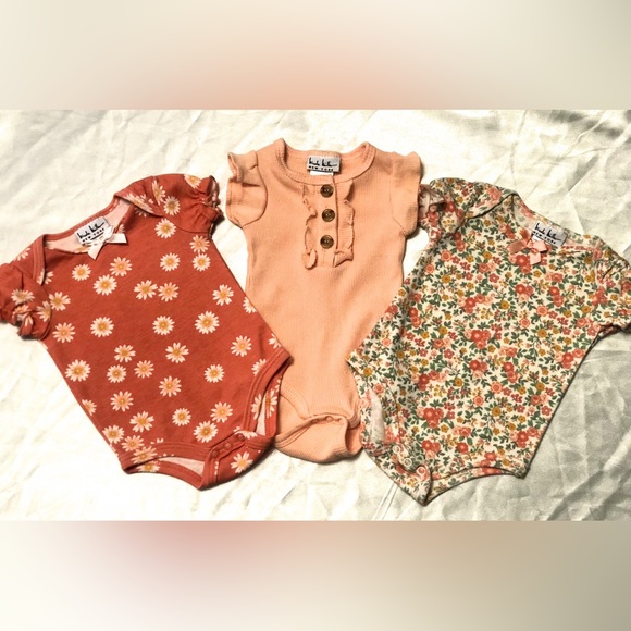 Nicole Miller 3-6MO Baby Girl Onesies Bundle of 3 - Picture 1 of 7